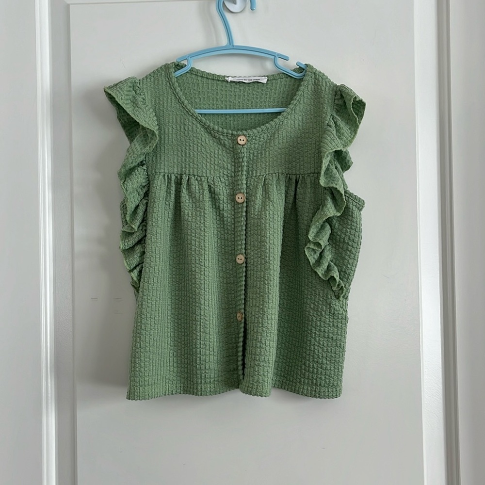 Caution to the Wind ruffle top size 6/7